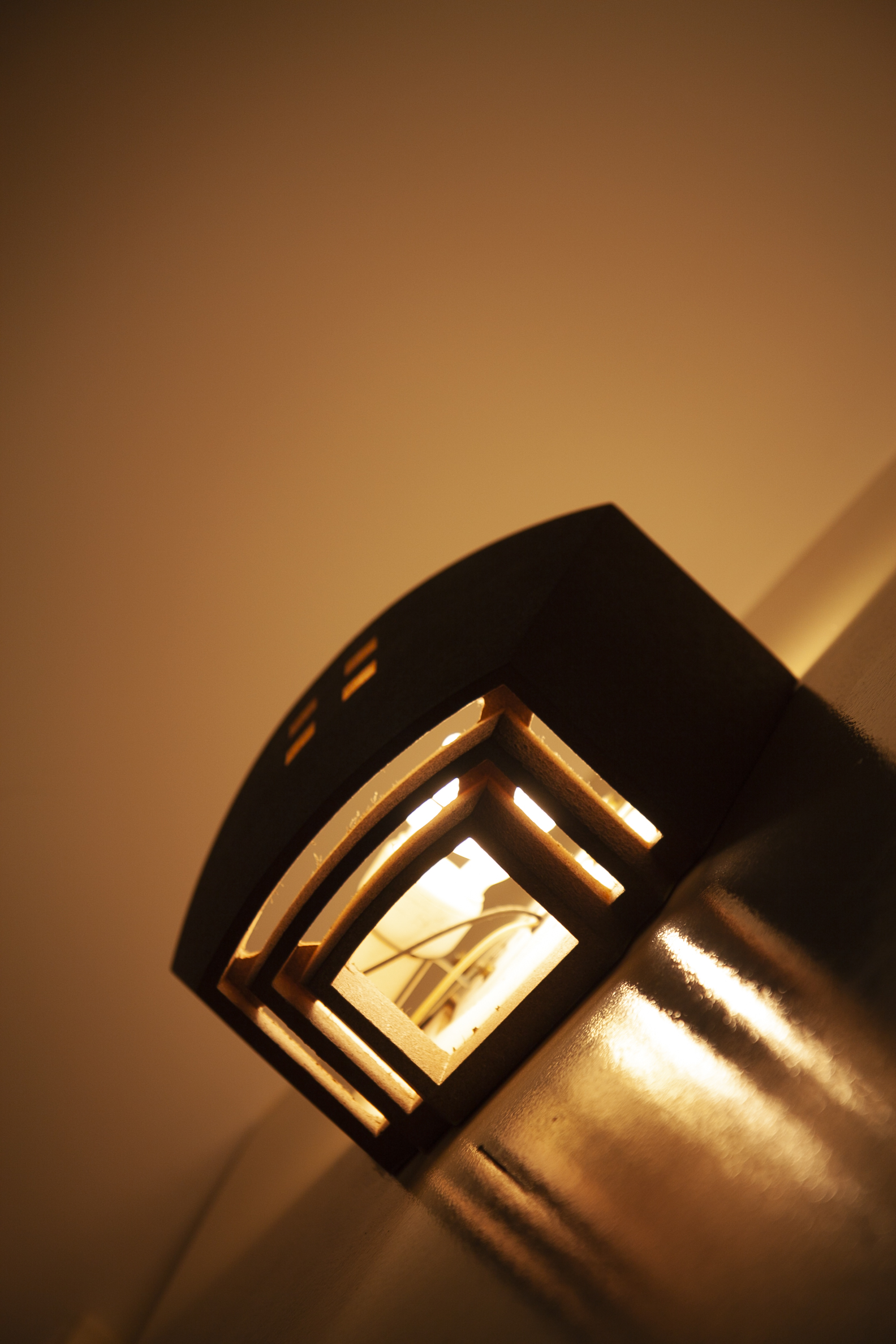 wall-lamp-from-versetto-libero-italian-artists-meet-nyc-poets-at-casa-italiana