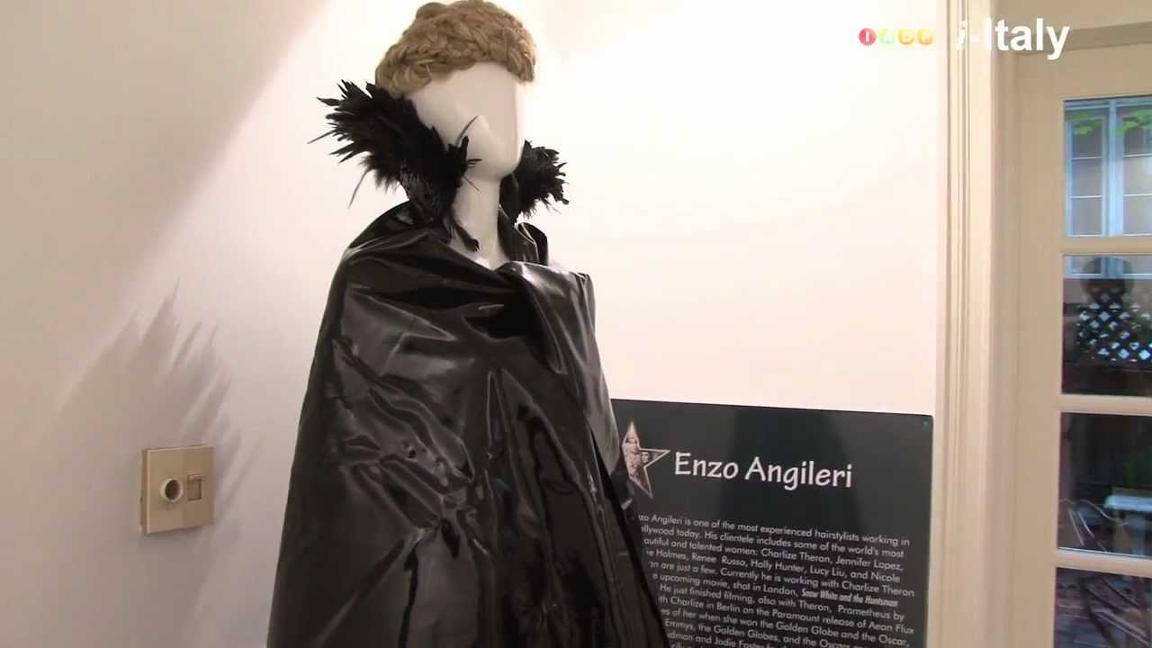 Star Wigs [2012]: NYU Casa Italiana
