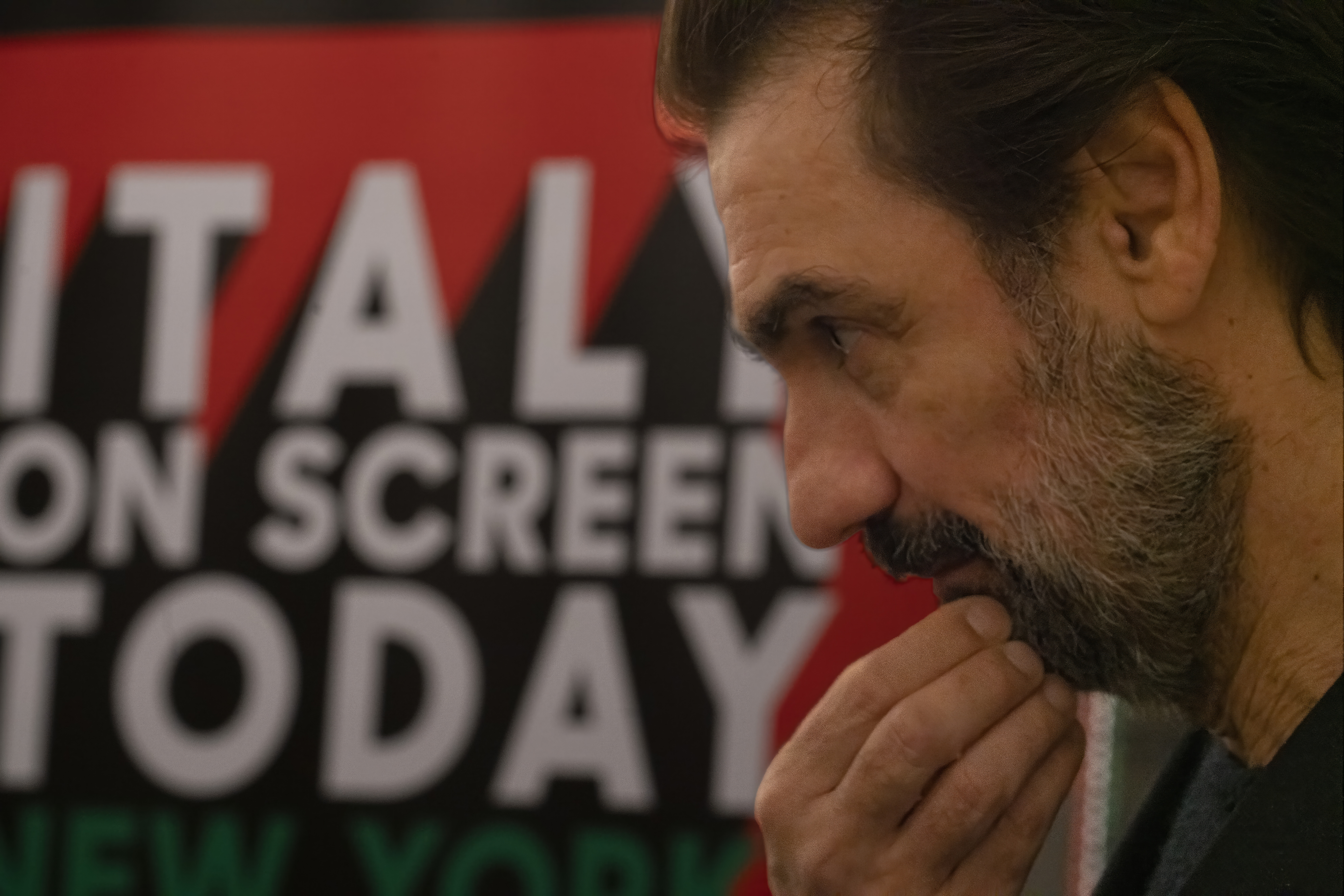 Gifuni-at-Italy-on-screen-today-mixed-by-erry